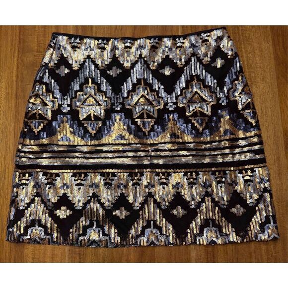 Forever 21 Mini Skirt Size Small Black Gold Silver Sheer Sequin Aztec Design - Picture 2 of 7